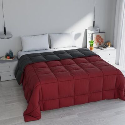 Italian Bed Linen ELEGANT Winter Quilt, Bordeaux/Dark Grey, 260x260cm Italian Bed Linen ELEGANT Winter Quilt, Bordeaux/Dark Grey, 260x260cm