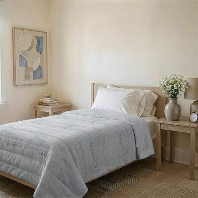 Italian Bed Linen Karma Line Summer Quilt Made in Italy Printed Soft Microfibre Bedspread Spring Summer Mid-Season Quilt Breeze, Queen Size 200 x 240 cm Italian Bed Linen Karma Line Summer Quilt Made in Italy Printed Soft Microfibre Bedspread Spring Summer Mid-Season Quilt Breeze, Queen Size 200 x 240 cm