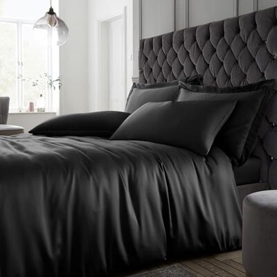 Catherine Lansfield Silky Soft Satin King Duvet Cover Set with Pillowcases Black Catherine Lansfield Silky Soft Satin King Duvet Cover Set with Pillowcases Black