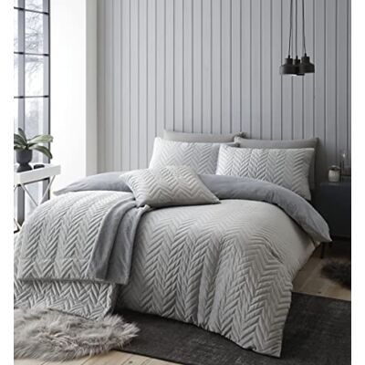 Catherine Lansfield So Soft Velvet Zig Zag Pinsonic Duvet Cover - Duvet Cover Catherine Lansfield So Soft Velvet Zig Zag Pinsonic Duvet Cover - Duvet Cover