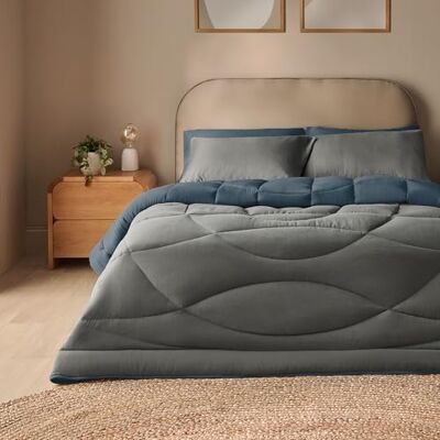Silentnight Coverless 10.5 Tog Duvet, Blue & Charcoal, Single Luxury Washed Duvet & Pillowcase Set, Soft Stylish, Two Reversible Colours, All Year Round Comfort, No Cover Needed Silentnight Coverless 10.5 Tog Duvet, Blue & Charcoal, Single Luxury Washed Duvet & Pillowcase Set, Soft Stylish, Two Reversible Colours, All Year Round Comfort, No Cover Needed