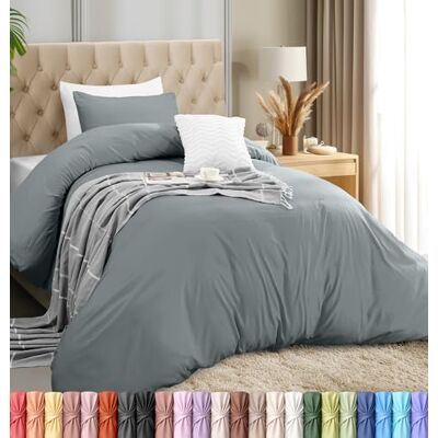 Utopia Bedding Lightweight Duvet Quilt Cover Set with 50x65 cm Pillow cases, 170x220 cm Soft Microfibre Polyester (Grey) Utopia Bedding Lightweight Duvet Quilt Cover Set with 50x65 cm Pillow cases, 170x220 cm Soft Microfibre Polyester (Grey)