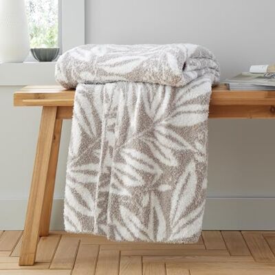Catherine Lansfield So Soft Sorrel Leaves 130x170cm Blanket Throw Natural Catherine Lansfield So Soft Sorrel Leaves 130x170cm Blanket Throw Natural