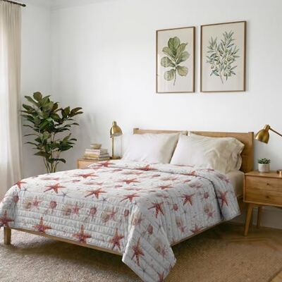 Italian Bed Linen Fantasy Summer Microfibre Quilt, Double 260 x 270 cm, Starfish Italian Bed Linen Fantasy Summer Microfibre Quilt, Double 260 x 270 cm, Starfish