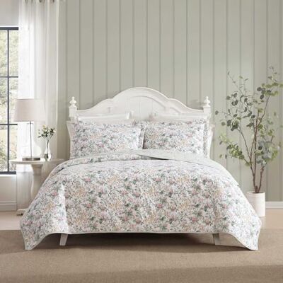 Laura Ashley Full/Queen Quilt Set, Super Soft Cotton Bedding with Matching Shams, Envelope Closure, Floral Printed Design (Bramble Pink, Full/Queen) Laura Ashley Full/Queen Quilt Set, Super Soft Cotton Bedding with Matching Shams, Envelope Closure, Floral Printed Design (Bramble Pink, Full/Queen)