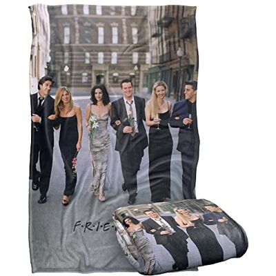 LOGOVISION Friends Fancy Walk Super Soft Snuggle Blanket with Silky Touch 91 x 147 cm LOGOVISION Friends Fancy Walk Super Soft Snuggle Blanket with Silky Touch 91 x 147 cm