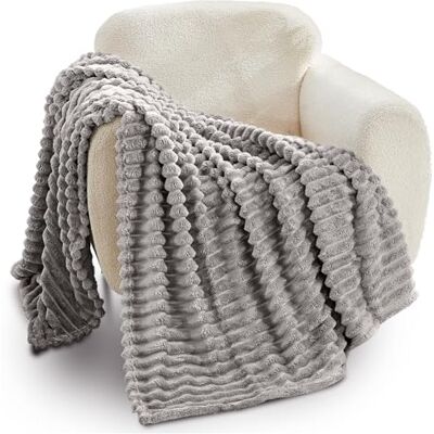 GC GAVENO CAVAILIA Fleece Throw Blanket Soft Fluffy Throws For Sofas, Bed, Settee, Couch Extra Warm Large Blanket Throw Easycare, Anti Allergic Double 150x200 Cm Grey GC GAVENO CAVAILIA Fleece Throw Blanket Soft Fluffy Throws For Sofas, Bed, Settee, Couch Extra Warm Large Blanket Throw Easycare, Anti Allergic Double 150x200 Cm Grey