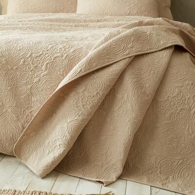 Casablanca Pineapple Elephant Bedspread Set - Bedspread Set Casablanca Pineapple Elephant Bedspread Set - Bedspread Set