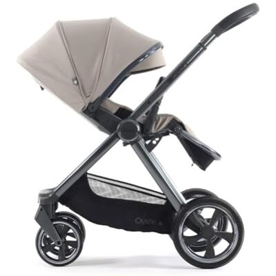 Oyster 4 Stroller in Stone Oyster 4 Stroller in Stone