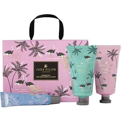 Sara Miller London Hand Cream Moisturiser x2 50ml, Lip Gloss 15ml, Handbag Set, Shea Butter, Floral Fragrance, Beauty Gift For Her, Travel Size, Vegan and Cruelty Friendly Sara Miller London Hand Cream Moisturiser x2 50ml, Lip Gloss 15ml, Handbag Set, Shea Butter, Floral Fragrance, Beauty Gift For Her, Travel Size, Vegan and Cruelty Friendly