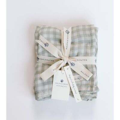 Ralphie Bear Large Muslin Swaddle, Lopp for Breastfeeding Nursing Cover, Premium GOTS Organic Cotton, Sage Green Gingham Print, Size 120x120cm Ralphie Bear Large Muslin Swaddle, Lopp for Breastfeeding Nursing Cover, Premium GOTS Organic Cotton, Sage Green Gingham Print, Size 120x120cm