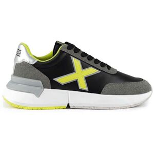 Munich Women's Versus Wmn 92 Sneaker, Black/White, 8 UK Munich Women's Versus Wmn 92 Sneaker, Black/White, 8 UK