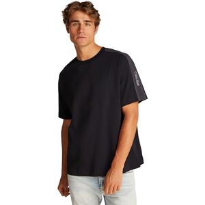 Calvin Klein Men’s Short Sleeve Round Neck Logo Tape T-Shirt, Black (Ck Black), 3XL Calvin Klein Men’s Short Sleeve Round Neck Logo Tape T-Shirt, Black (Ck Black), 3XL