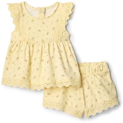 Amazon Essentials x Sofia Grainge Baby Girls' Cotton Eyelet Top & Shorts Play Set, Light Tan Ditsy Flowers, 2 Years Amazon Essentials x Sofia Grainge Baby Girls' Cotton Eyelet Top & Shorts Play Set, Light Tan Ditsy Flowers, 2 Years