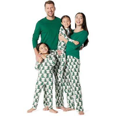 Amazon Essentials Women's Relaxed-Fit Family Matching Soft Flannel Festive Pyjama Sets, Winter Trees, S Amazon Essentials Women's Relaxed-Fit Family Matching Soft Flannel Festive Pyjama Sets, Winter Trees, S