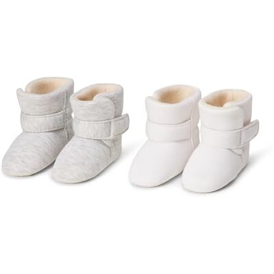 Amazon Essentials Unisex Babies' Soft Hook & Loop Booties, Infant Cot Shoes, Stay on Infant Slipper Socks with Grippers, Pack of 2, Pale Grey White, 0.5 UK Child Amazon Essentials Unisex Babies' Soft Hook & Loop Booties, Infant Cot Shoes, Stay on Infant Slipper Socks with Grippers, Pack of 2, Pale Grey White, 0.5 UK Child