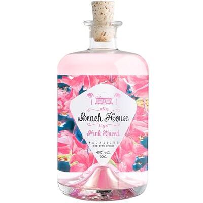 Beach House Pink Spiced Rum with natural flavours Distilled in Mauritius Blended and bottled in France 40% ABV 700ml Perfect for easy-to-make cocktails Beach House Pink Spiced Rum with natural flavours Distilled in Mauritius Blended and bottled in France 40% ABV 700ml Perfect for easy-to-make cocktails