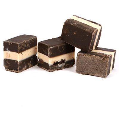 DORRI Fudge Oreo Cookie 250g Premium Quality Fudge (Available from 100g to 2kg) DORRI Fudge Oreo Cookie 250g Premium Quality Fudge (Available from 100g to 2kg)