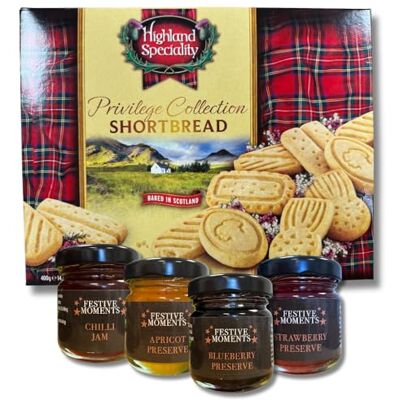 Crafted Gift Co. Scottish Privilege Shortbread Gift Set with 4 x 42g Preserves – Strawberry, Blueberry, Apricot & Chilli Jams Highland Selection 400g & Premium Mini Jars Bundle Crafted Gift Co. Scottish Privilege Shortbread Gift Set with 4 x 42g Preserves – Strawberry, Blueberry, Apricot & Chilli Jams Highland Selection 400g & Premium Mini Jars Bundle