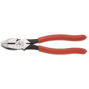 KLEIN TOOLS Side Cutter Linemans Pliers Cut ACSR, Screws, Nails, Hard Wire, 9-Inch Electrical Pliers HD2000-9NE, Red KLEIN TOOLS Side Cutter Linemans Pliers Cut ACSR, Screws, Nails, Hard Wire, 9-Inch Electrical Pliers HD2000-9NE, Red
