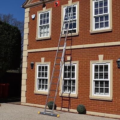 BPS Access Solutions Trade Master Pro® 2 Section Extension Ladder Auto Locking Clips Aluminium Anti Slip Stabiliser bar 150kg Weight Rating EN131 Pro Certified Size: 5.12m BPS Access Solutions Trade Master Pro® 2 Section Extension Ladder Auto Locking Clips Aluminium Anti Slip Stabiliser bar 150kg Weight Rating EN131 Pro Certified Size: 5.12m