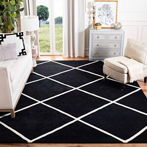 Safavieh Contemporary Rug for Living Room, Dining Room, Bedroom Chatham Collection, Short Pile, in Black and Ivory, 122 X 183 cm Safavieh Contemporary Rug for Living Room, Dining Room, Bedroom Chatham Collection, Short Pile, in Black and Ivory, 122 X 183 cm