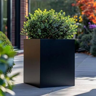 Tulipy 60cm/50cm/40cm/30cm Zinc Galvanised Square Planter No Assembly Needed Lightweight (Matte Black, L40cm x W40cm x H40cm) Tulipy 60cm/50cm/40cm/30cm Zinc Galvanised Square Planter No Assembly Needed Lightweight (Matte Black, L40cm x W40cm x H40cm)