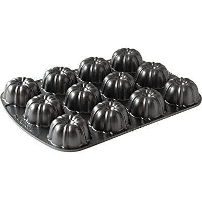 Nordic Ware Pro-Cast Mini Bundt Brownie Tin, Cast Aluminium Cake Tin for Mini Bundt Cakes, 4 Cup Non-Stick Pan, Premium Bakeware Made in The USA, Colour: Graphite Nordic Ware Pro-Cast Mini Bundt Brownie Tin, Cast Aluminium Cake Tin for Mini Bundt Cakes, 4 Cup Non-Stick Pan, Premium Bakeware Made in The USA, Colour: Graphite