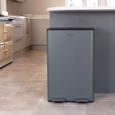 CHARLES BENTLEY Kitchen Bin, 60 Litre, Double Compartment, Grey, Kitchen Bin, Rubbish Bin, Bins for Kitchen Waste, Pedal Bin, Double Bin, Recycling Bins for Kitchen, Pedal Function (71x45x36cm) CHARLES BENTLEY Kitchen Bin, 60 Litre, Double Compartment, Grey, Kitchen Bin, Rubbish Bin, Bins for Kitchen Waste, Pedal Bin, Double Bin, Recycling Bins for Kitchen, Pedal Function (71x45x36cm)