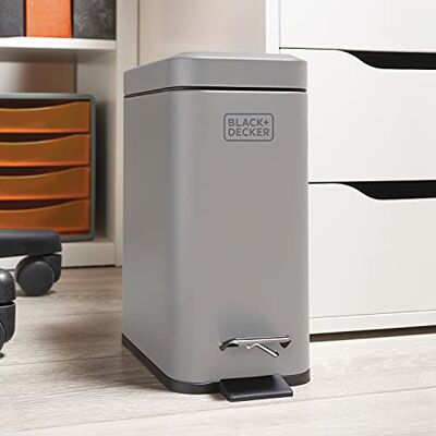 Black & Decker BXBN00013E 5L Grey Pedal Bin with Soft Close Lid, Stainless Steel, 30cm x 14cm x 29cm Black & Decker BXBN00013E 5L Grey Pedal Bin with Soft Close Lid, Stainless Steel, 30cm x 14cm x 29cm