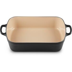 LE CREUSET Signature Enamelled Cast Iron Rectangular Roasting Dish, 33 cm, 4.9 litres, Matte Black, 20184330002422 LE CREUSET Signature Enamelled Cast Iron Rectangular Roasting Dish, 33 cm, 4.9 litres, Matte Black, 20184330002422