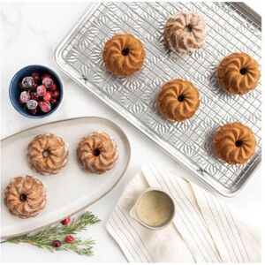 Nordic Ware 96277 Pirouette 5-Cup Bundtlette Pan Gold Nordic Ware 96277 Pirouette 5-Cup Bundtlette Pan Gold