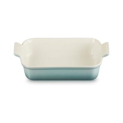 LE CREUSET Heritage Rectangular Dish, Stoneware, 26 cm, 2.4 litres, Sea Salt LE CREUSET Heritage Rectangular Dish, Stoneware, 26 cm, 2.4 litres, Sea Salt