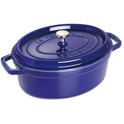 STAUB Cast Iron Roaster/Cocotte, Oval 29 cm, 4.25 L, Dark Blue STAUB Cast Iron Roaster/Cocotte, Oval 29 cm, 4.25 L, Dark Blue