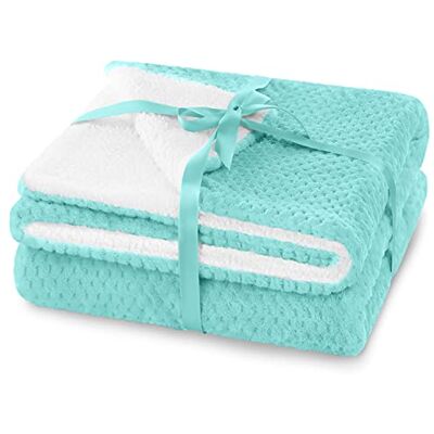 Shleepy Turquoise Microfiber Blanket - 70x150 cm Shleepy Turquoise Microfiber Blanket - 70x150 cm