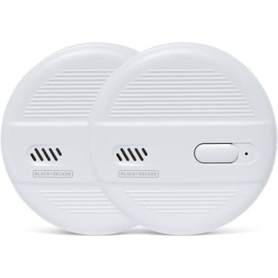 Black & Decker Smoke Alarm 2 Pack for Homes Battery Powered 10 Year Sensor Life with 9v Replaceable Battery. Easy to Install Smoke Detector Fire Alarm. Suitable for Hallways, Landings, Living Rooms Black & Decker Smoke Alarm 2 Pack for Homes Battery Powered 10 Year Sensor Life with 9v Replaceable Battery. Easy to Install Smoke Detector Fire Alarm. Suitable for Hallways, Landings, Living Rooms