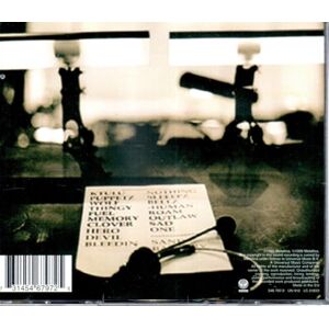 SECRET SHOW (LIVE IN SAN FRANCISCO) CD/DVD EDITION SECRET SHOW (LIVE IN SAN FRANCISCO) CD/DVD EDITION