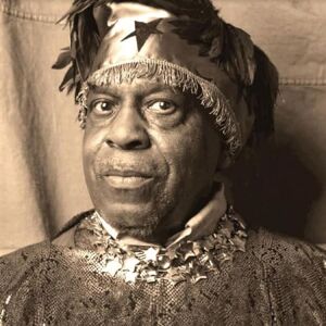 Inside The Light World: Sun Ra Meets The Ovc Inside The Light World: Sun Ra Meets The Ovc