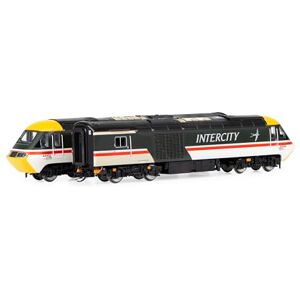 Hornby TT:120 Diesel Train TT3022M BR InterCity Executive Class 43 HST Train Pack Era 8 TT Gauge Locomotives, Engine Models for Adults 1:120 Scale Model Gift Hornby TT:120 Diesel Train TT3022M BR InterCity Executive Class 43 HST Train Pack Era 8 TT Gauge Locomotives, Engine Models for Adults 1:120 Scale Model Gift