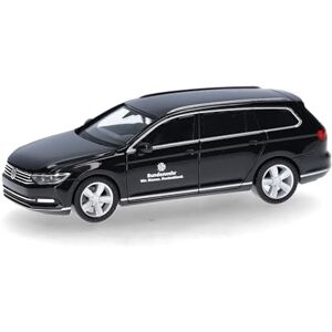 Herpa model car VW Passat Variant "German Army", miniature in scale 1:87, collector’s item, Made in Germany, plastic model Herpa model car VW Passat Variant "German Army", miniature in scale 1:87, collector’s item, Made in Germany, plastic model
