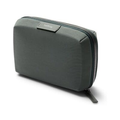 Bellroy Tech Kit Compact, Tech Accessories Organizer Everglade Bellroy Tech Kit Compact, Tech Accessories Organizer Everglade