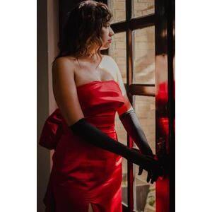 Forster, MR E.M. A Room With A View: Contemporary travel literature coming of age romance Forster, MR E.M. A Room With A View: Contemporary travel literature coming of age romance