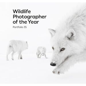 Keith Wison, editor Wildlife Photographer of the Year: Portfolio 35: Volume 35 Keith Wison, editor Wildlife Photographer of the Year: Portfolio 35: Volume 35