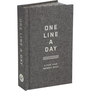 Chronicle Books Charcoal Canvas One Line a Day: A Five-Year Memory Book Chronicle Books Charcoal Canvas One Line a Day: A Five-Year Memory Book