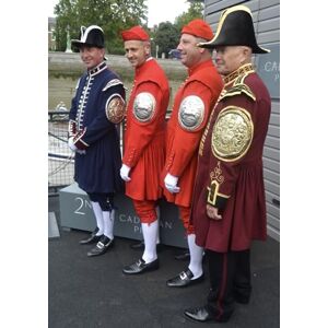 COTTRELL, ROBERT THOMAS DOGGETT'S COAT & BADGE: 300 PLUS YEAR OF HISTORY COTTRELL, ROBERT THOMAS DOGGETT'S COAT & BADGE: 300 PLUS YEAR OF HISTORY