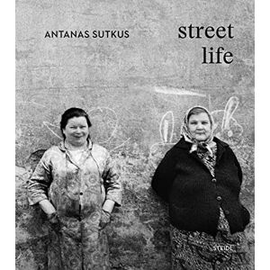 Sutkus, Antanas Antanas Sutkus: Street Life (Multi-Lingual edition): Cyanotype Impressions (Sir John Herschel's Copy) Sutkus, Antanas Antanas Sutkus: Street Life (Multi-Lingual edition): Cyanotype Impressions (Sir John Herschel's Copy)