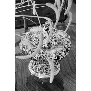 Peripatitis, Antonios Ley de la necesidad: Edición bilingüe en español e inglés Peripatitis, Antonios Ley de la necesidad: Edición bilingüe en español e inglés