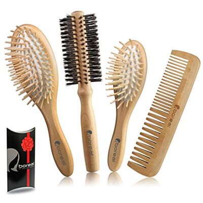 Boreal Hair brush set, natural wood consisting of: Pneumatic big model, pneumatic brush for woman purse, roller brush bristle fibres 57 mms. diameter, comb. All wrapped in an elegant gift box. Boreal Hair brush set, natural wood consisting of: Pneumatic big model, pneumatic brush for woman purse, roller brush bristle fibres 57 mms. diameter, comb. All wrapped in an elegant gift box.