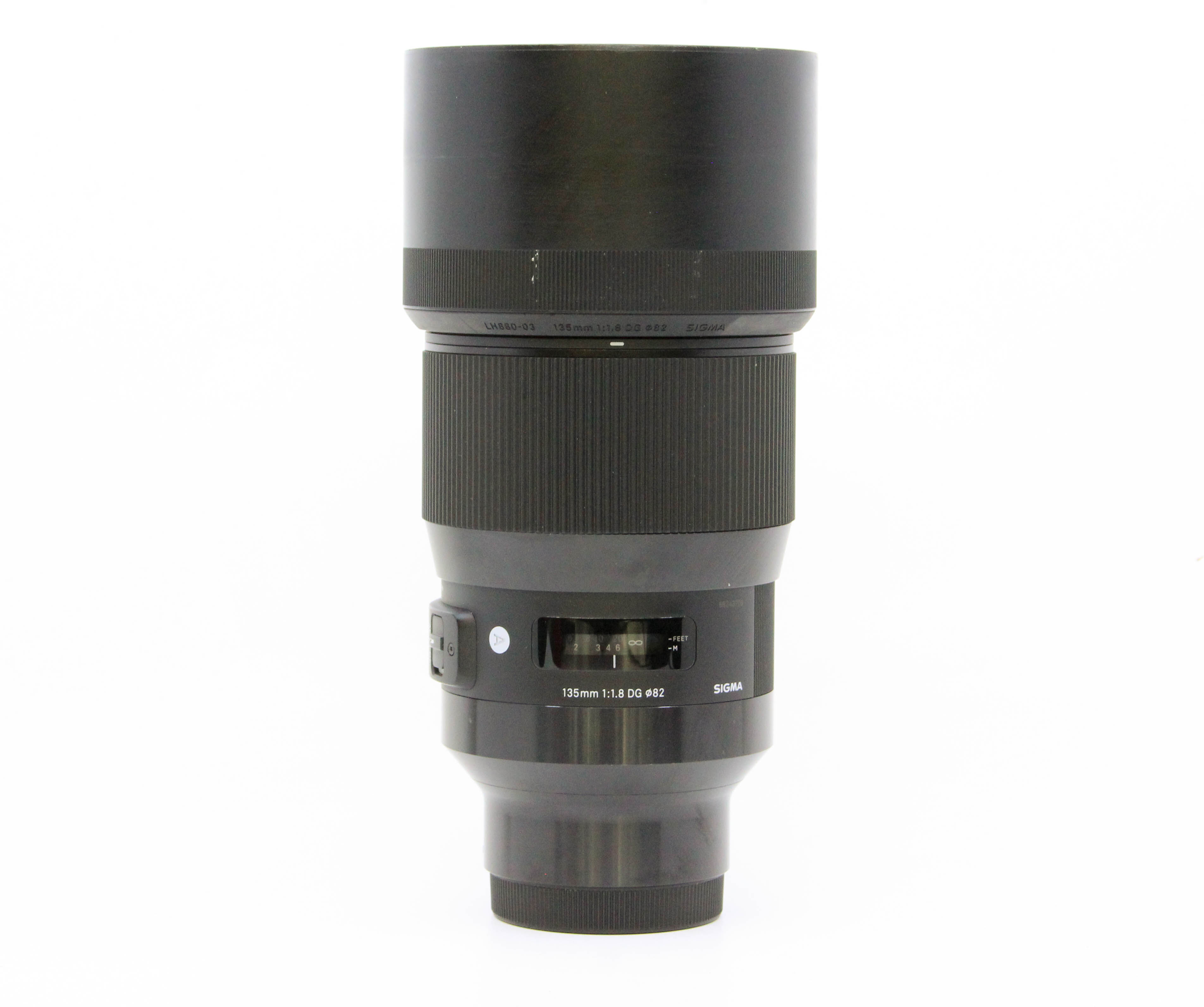 Used Sigma 135mm f/1.8 DG HSM ART - Sony FE Fit