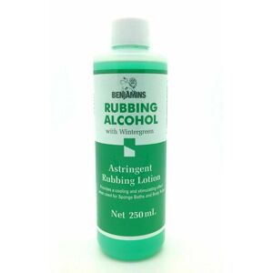 Benjamins Rubbing Alcohol With Wintergreen 250 ml